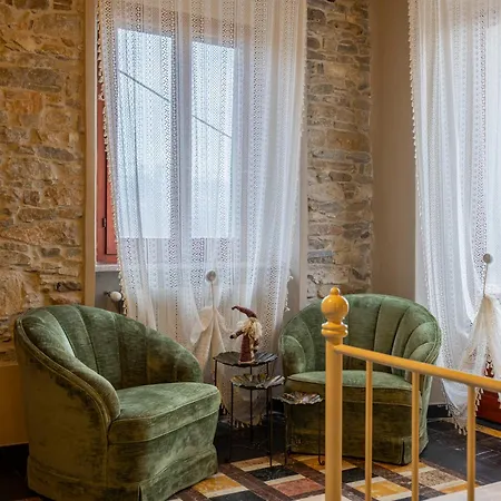 Couette-café Casa Levi 3*